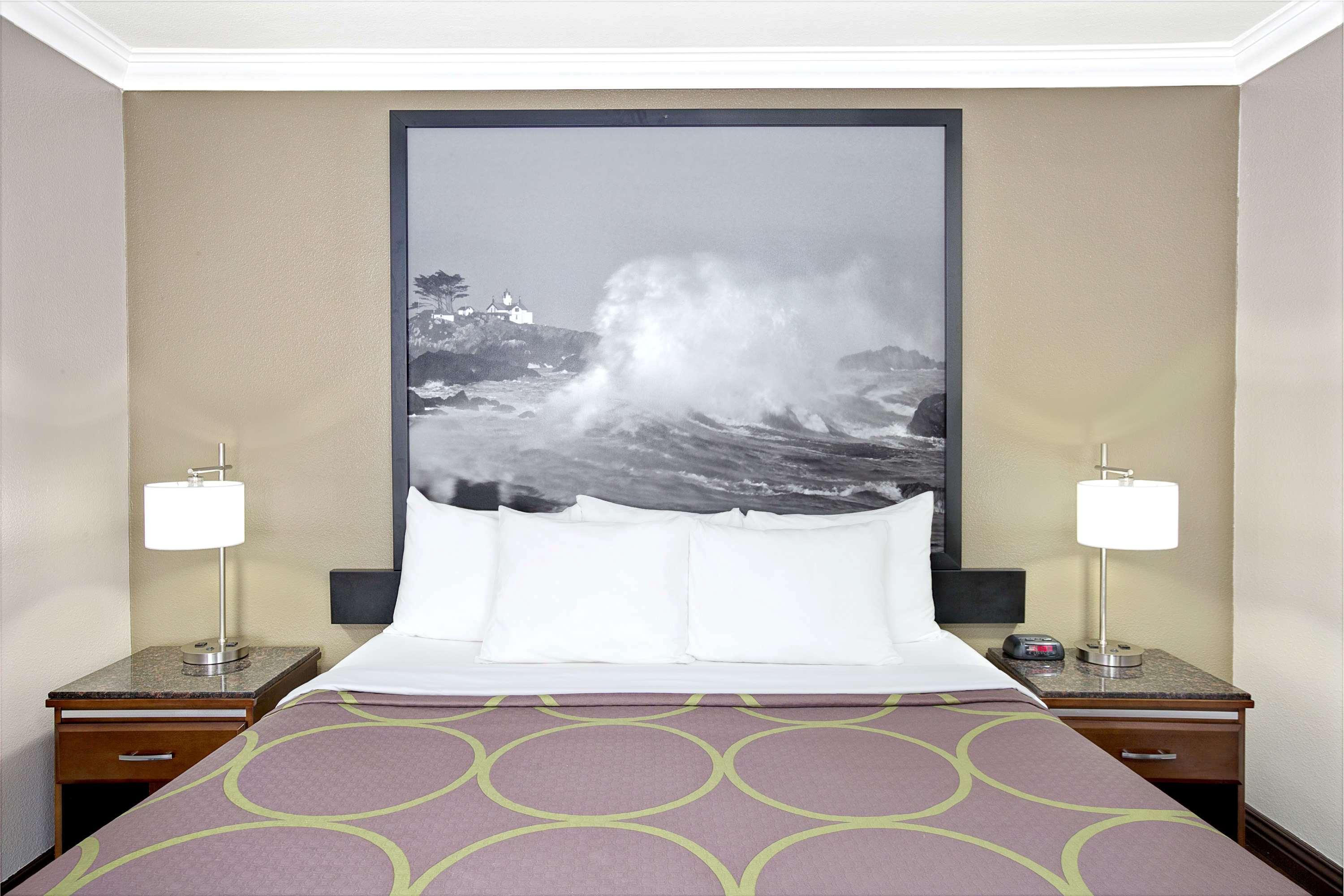 Super 8 By Wyndham Los Angeles-culver City Area 2* Los Angeles